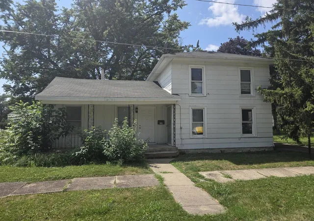 Photo 1 of Single family home for sale at 201 Marengo Rd, Harvard, IL 60033 | MLS# 12765549 | Listing updated on 2026-09-21