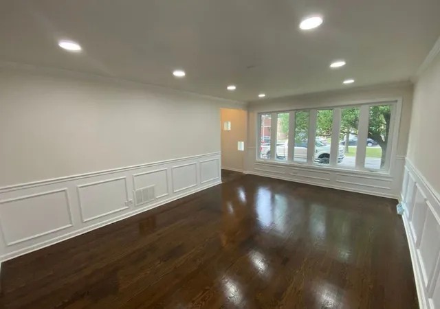 Photo 4 of Single family home for sale at 5749 W 63rd Place, Chicago, IL 60638 | MLS# 12765554 | Listing updated on 2026-09-22