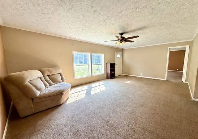 Photo 3 of Single family home for sale at 1925 Murphy Rd, Creal Springs, IL 62922 | MLS# 12765561 | Listing updated on 2026-09-30
