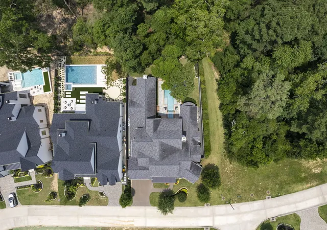 Photo 34 of Mansion for sale at 79 Simon Lake Ln, The Woodlands, TX 77381 | MLS# 12765563 | Listing updated on 2026-09-30