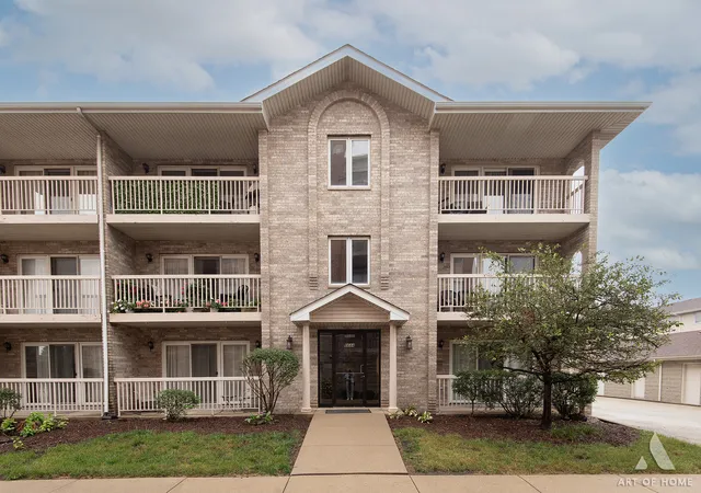 Condo for sale at 6644 W 65th Street #2N, Chicago, IL 60638 | MLS# 12765591
