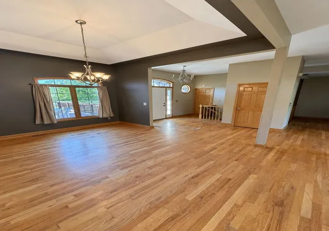 Photo 2 of Single family home for sale at 635 Nathan Lattin Ln, Sycamore, IL 60178 | MLS# 12765593 | Listing updated on 2026-10-01