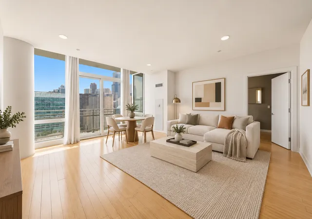 Photo 3 of Condo for sale at 737 W Washington Blvd #3406, Chicago, IL 60661 | MLS# 12765597 | Listing updated on 2026-09-24