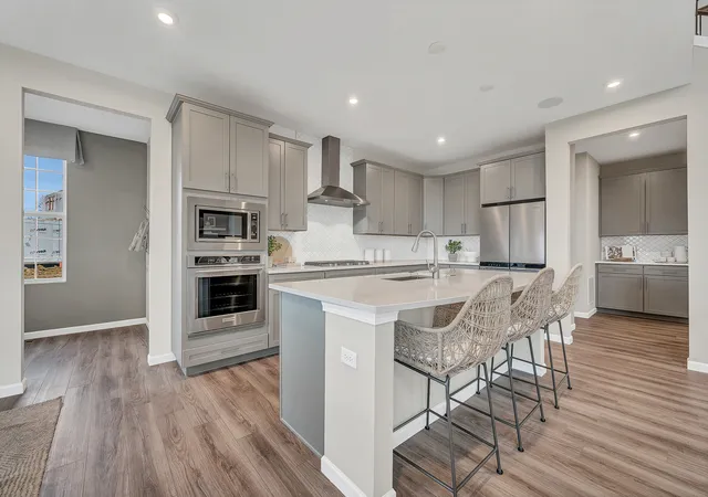 Photo 3 of Single family home for sale at 292 Teerling Ct, New Lenox, IL 60451 | MLS# 12765605 | Listing updated on 2026-09-27