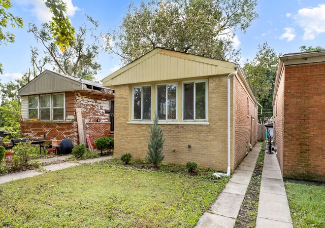 Photo 1 of Single family home for sale at 1115 W 110th Street, Chicago, IL 60643 | MLS# 12765612 | Listing updated on 2026-09-26