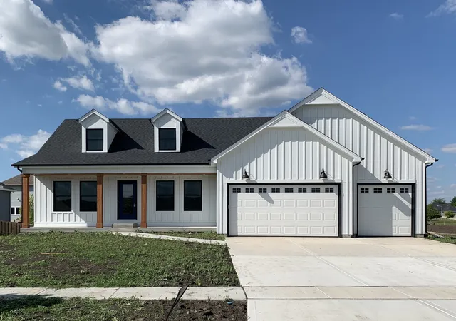 Single family home for sale at 777 Dartmouth Ln, Oswego, IL 60543 | MLS# 12765617