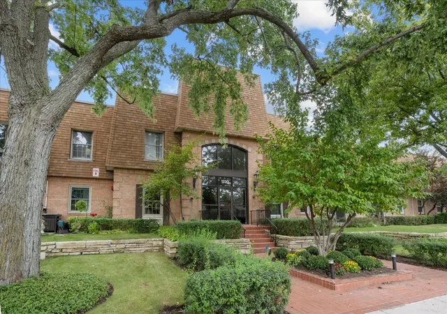 Photo 1 of Condo for sale at 1230 Park Ave #210, Highland Park, IL 60035 | MLS# 12765641 | Listing updated on 2026-10-04