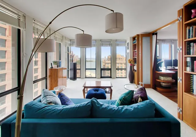 Photo 4 of Condo for sale at 200 E Delaware Pl #26A, Chicago, IL 60611 | MLS# 12765652 | Listing updated on 2026-09-22