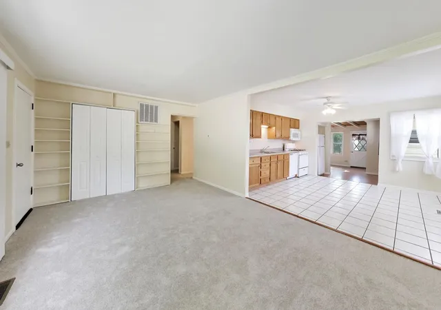 Photo 3 of Single family home for sale at 3710 Owl Dr, Rolling Meadows, IL 60008 | MLS# 12765663 | Listing updated on 2026-09-21
