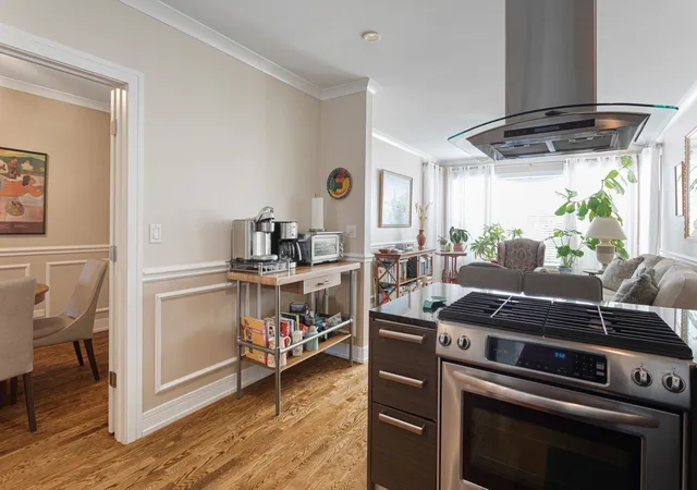 Photo 3 of House for sale at 2950 N Talman Ave, Chicago, IL 60618 | MLS# 12765680 | Listing updated on 2026-09-22