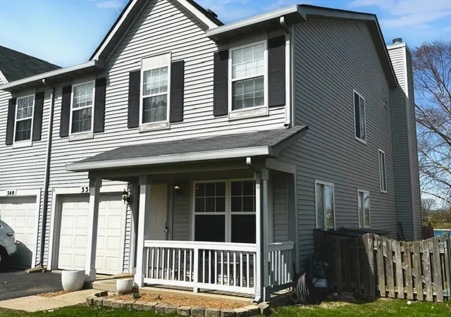 Photo 2 of Townhouse for sale at 338 Richmond Dr, Romeoville, IL 60446 | MLS# 12765683 | Listing updated on 2026-09-28