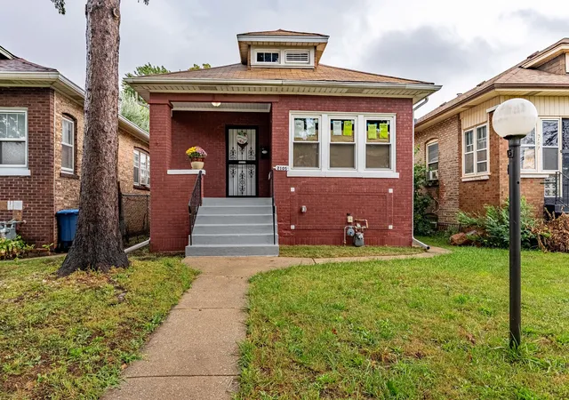 Photo 2 of Single family home for sale at 2105 S 7th Avenue, Maywood, IL 60153 | MLS# 12765692 | Listing updated on 2026-09-27