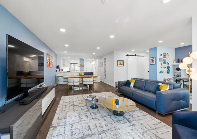 Photo 4 of Condo for sale at 195 N Harbor Dr #2408, Chicago, IL 60601 | MLS# 12765727 | Listing updated on 2026-09-27