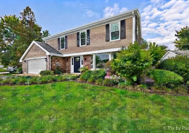 Photo 1 of Single family home for sale at 556 Westminster Pl, Mundelein, IL 60060 | MLS# 12765735 | Listing updated on 2026-10-01