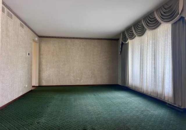Photo 2 of Single family home for sale at 15035 Naughton Dr, South Holland, IL 60473 | MLS# 12765750 | Listing updated on 2026-09-21