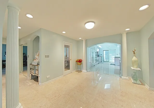 Photo 3 of Single family home for sale at 1493 Tomlin Dr, Burr Ridge, IL 60527 | MLS# 12765764 | Listing updated on 2026-10-07