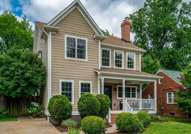 Photo 2 of Mansion for sale at 117 W George Mason Rd, Falls Church, VA 22046 | MLS# 12765765 | Listing updated on 2026-09-27