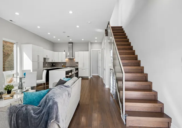 Photo 3 of Condo for sale at (Undisclosed), Chicago, IL 60622 | MLS# 12765769 | Listing updated on 2026-09-30