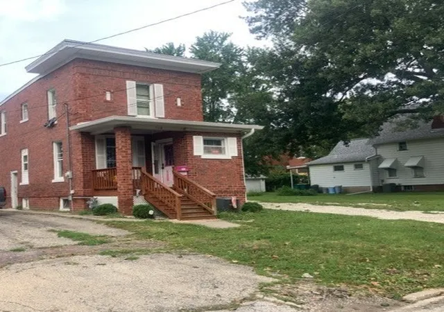 Photo 3 of Single family home for sale at 228 Day St, Galesburg, IL 61401 | MLS# 12765780 | Listing updated on 2026-09-23