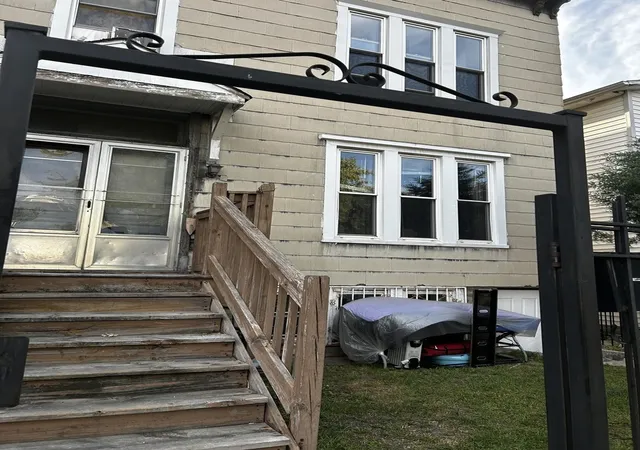 Multi family home for sale at 2622 S Ridgeway Ave, Chicago, IL 60623 | MLS# 12765790