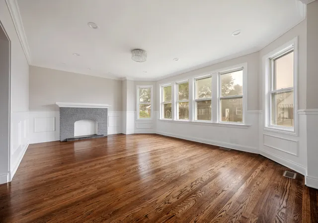 Photo 4 of Single family home for sale at 8322 S Aberdeen St, Chicago, IL 60620 | MLS# 12765795 | Listing updated on 2026-09-24