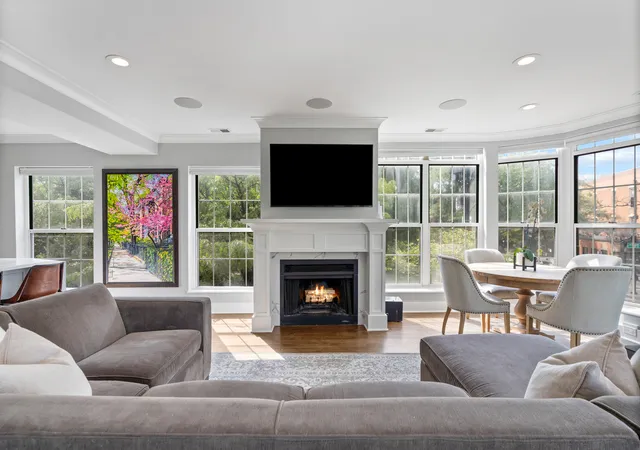 Photo 1 of Condo for sale at 339 W Webster Ave #1A, Chicago, IL 60614 | MLS# 12765810 | Listing updated on 2026-09-22