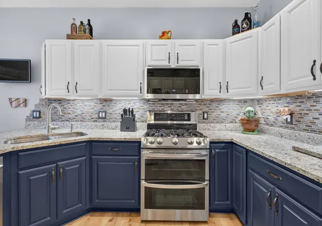 Photo 3 of Single family home for sale at 185 Fairway Dr, Essex, IL 60935 | MLS# 12765821 | Listing updated on 2026-10-04