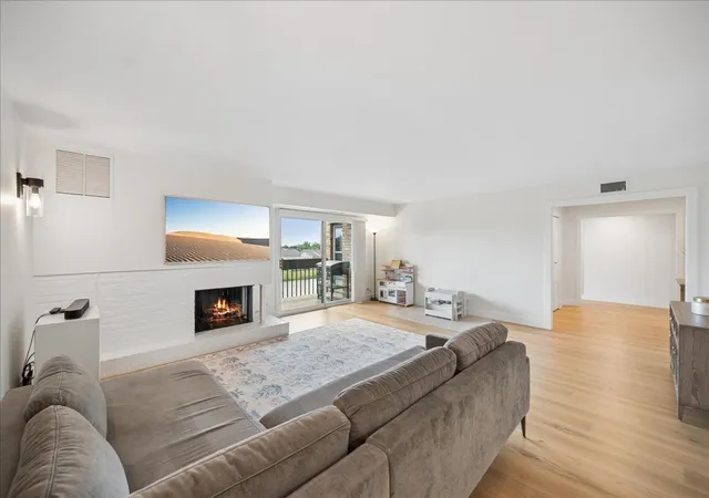 Photo 3 of Condo for sale at 1671 Mission Hills Rd #404, Northbrook, IL 60062 | MLS# 12765863 | Listing updated on 2026-10-05