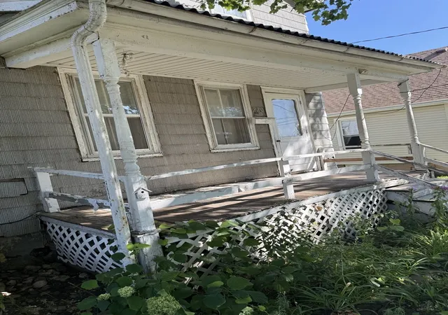 Photo 3 of Single family home for sale at 220 1st Street, Woodstock, IL 60098 | MLS# 12765871 | Listing updated on 2026-09-28