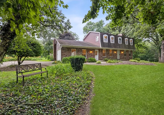 Photo 2 of Single family home for sale at 2s730 White Oak Ln, Batavia, IL 60510 | MLS# 12765872 | Listing updated on 2026-09-27