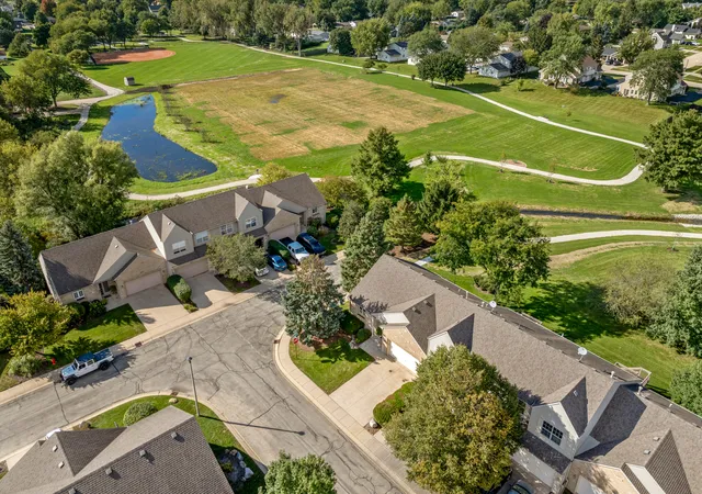 Photo 4 of Townhouse for sale at (Undisclosed), Huntley, IL 60142 | MLS# 12765875 | Listing updated on 2026-09-29