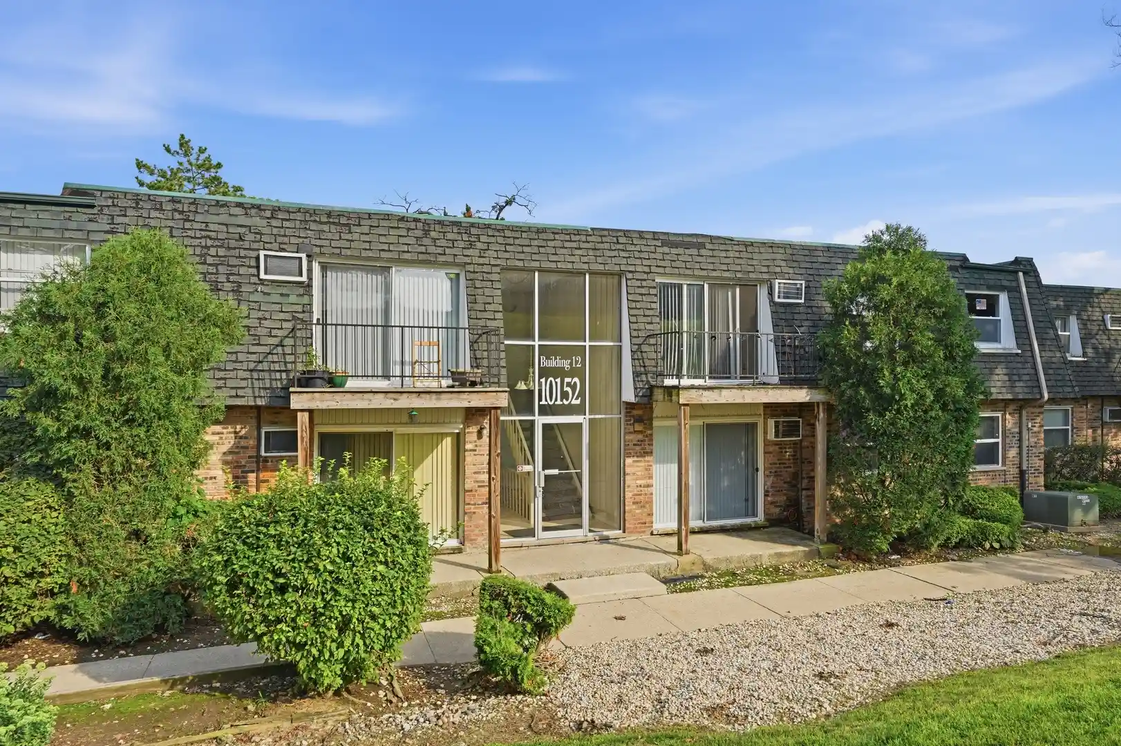 Listing Photo 1 - Condo for sale in 10152 S 84Th Ter located at 10152 S 84Th Ter, Palos Hills, IL 60465 - Unit #12309