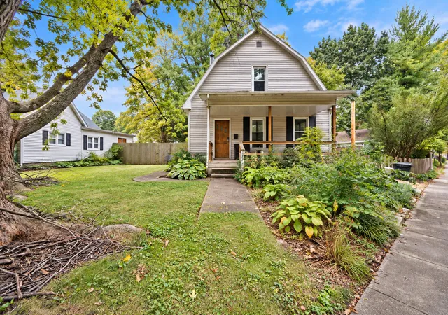 Photo 1 of Single family home for sale at 303 S Johnson Ave, Urbana, IL 61801 | MLS# 12765891 | Listing updated on 2026-10-06