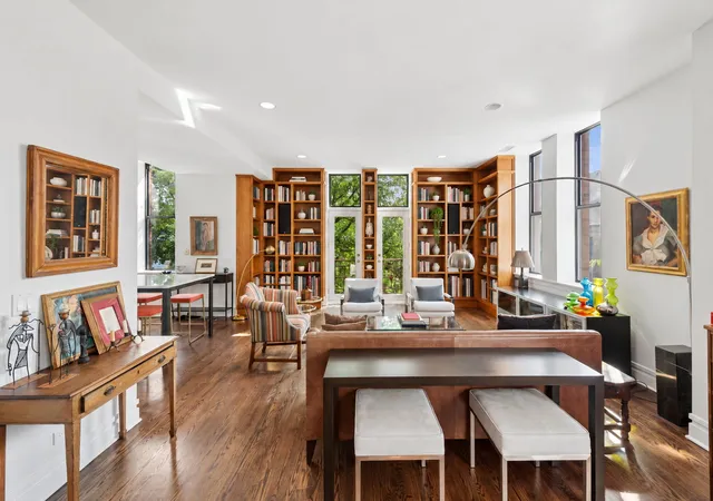 Photo 3 of Condo for sale at 3100 N Kenmore Ave #3J, Chicago, IL 60657 | MLS# 12765905 | Listing updated on 2026-09-22