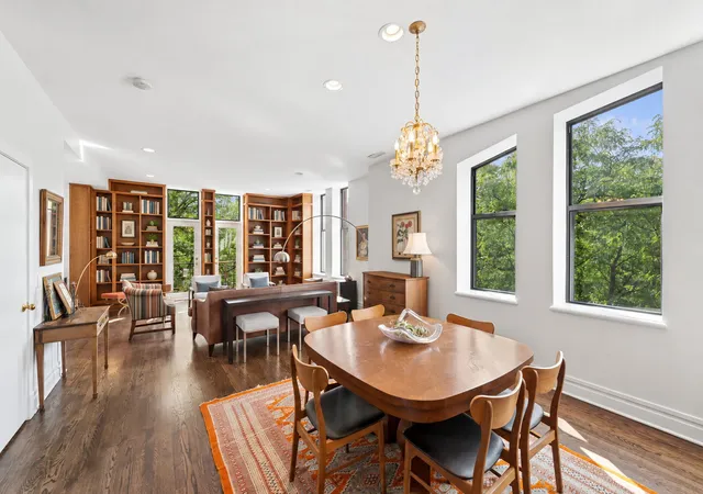 Photo 4 of Condo for sale at 3100 N Kenmore Ave #3J, Chicago, IL 60657 | MLS# 12765905 | Listing updated on 2026-09-22