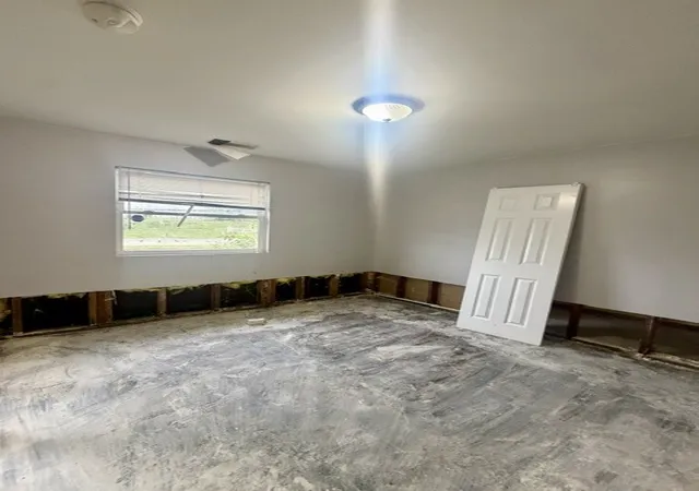 Photo 3 of Single family home for sale at 212 Harwood Dr, Bolingbrook, IL 60440 | MLS# 12765921 | Listing updated on 2026-09-28