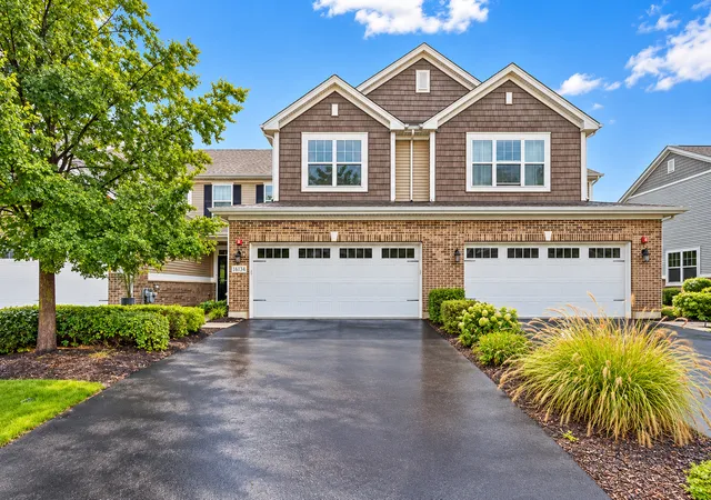Townhouse for sale at 16134 W Coneflower Dr, Lockport, IL 60441 | MLS# 12765943