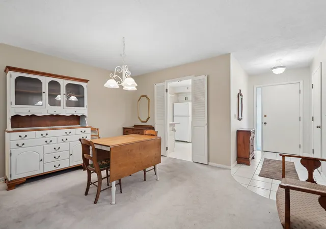 Photo 4 of Condo for sale at 4810 6th Avenue Dr #6, Moline, IL 61265 | MLS# 12765972 | Listing updated on 2026-09-24