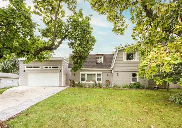 Single family home for sale at 63 Fairway Rd, Lake Zurich, IL 60047 | MLS# 12765990