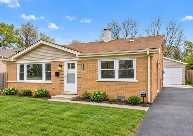 Photo 1 of Single family home for sale at 17419 Kedzie Ave, Hazel Crest, IL 60429 | MLS# 12765997 | Listing updated on 2026-10-05