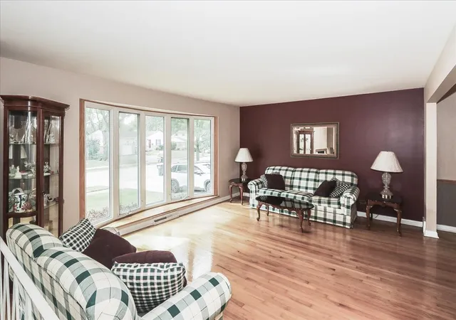 Photo 4 of Single family home for sale at 1468 E Rosita Dr, Palatine, IL 60074 | MLS# 12766003 | Listing updated on 2026-09-23