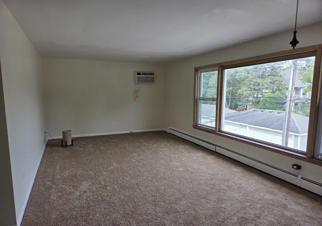 Photo 2 of Condo for sale at 420 S Kenilworth Ave #18, Oak Park, IL 60302 | MLS# 12766009 | Listing updated on 2026-10-04