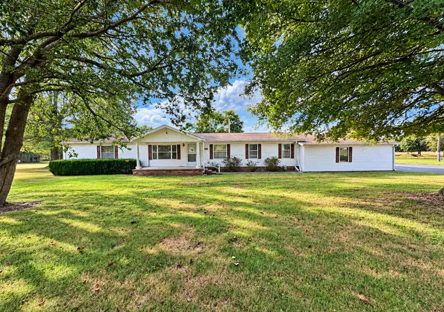 Photo 1 of Single family home for sale at 2841 North Ave, Metropolis, IL 62960 | MLS# 12766011 | Listing updated on 2026-09-28