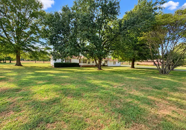 Photo 2 of Single family home for sale at 2841 North Ave, Metropolis, IL 62960 | MLS# 12766011 | Listing updated on 2026-09-28