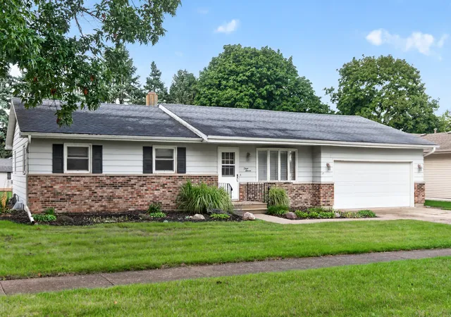 Photo 1 of Single family home for sale at 311 George St, Sycamore, IL 60178 | MLS# 12766012 | Listing updated on 2026-10-02