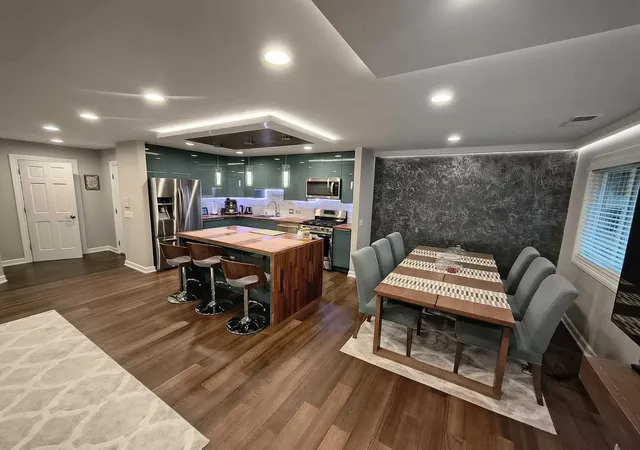 Photo 4 of Townhouse for sale at 22 Waterbury Ln #O2, Schaumburg, IL 60193 | MLS# 12766018 | Listing updated on 2026-09-22