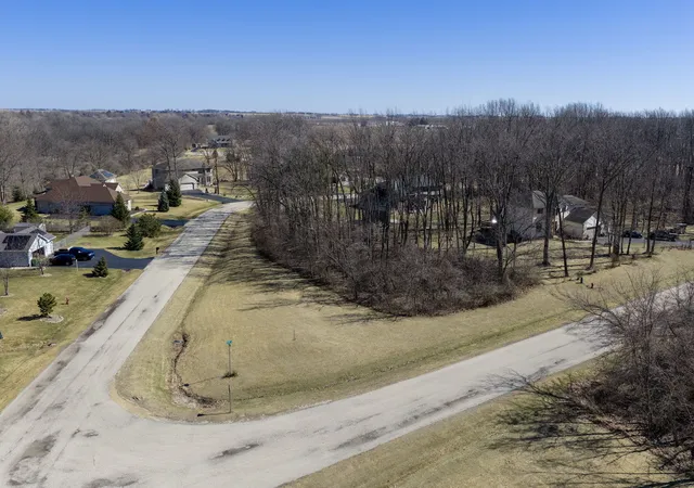 Photo 4 of Land for sale at 302 Kurt Ln, Kirkland, IL 60146 | MLS# 12766027 | Listing updated on 2026-09-28