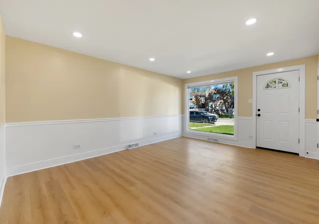 Photo 3 of Single family home for sale at 9426 S Peoria St, Chicago, IL 60620 | MLS# 12766029 | Listing updated on 2026-10-08