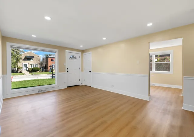 Photo 4 of Single family home for sale at 9426 S Peoria St, Chicago, IL 60620 | MLS# 12766029 | Listing updated on 2026-10-08