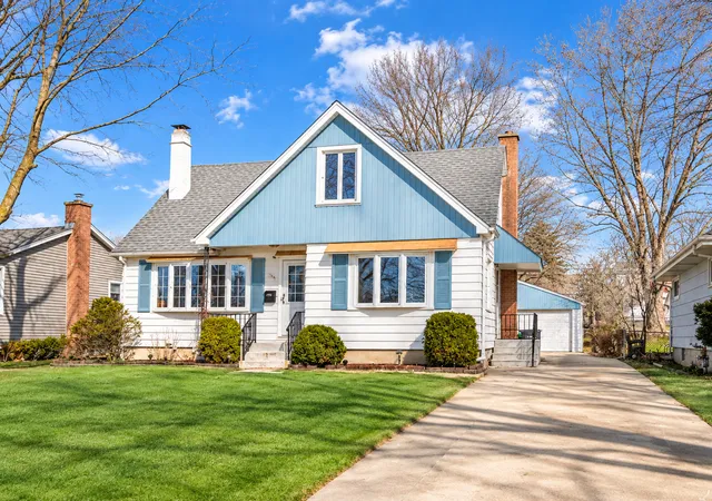 Photo 1 of Single family home for sale at 352 W Graham Ave, Lombard, IL 60148 | MLS# 12766036 | Listing updated on 2026-09-27